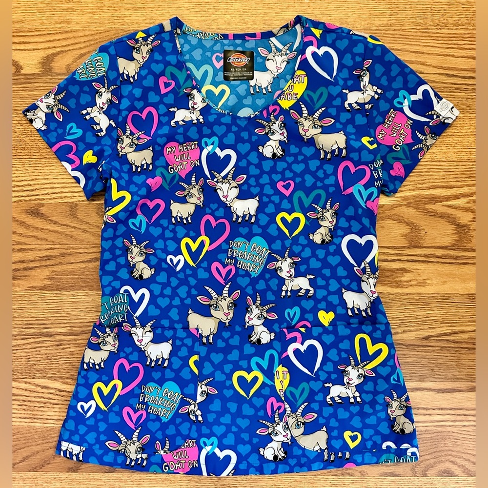 Women’s Scrub Top